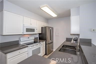 23515 Lyons - Photo 1