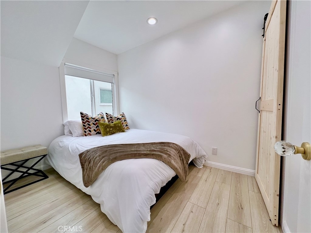 24033 1/2 Welby Way - Photo 7