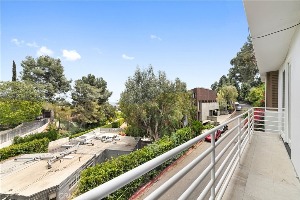 1356 Summitridge - Photo 22