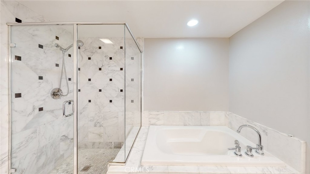 4424 Whitsett Avenue - Photo 31