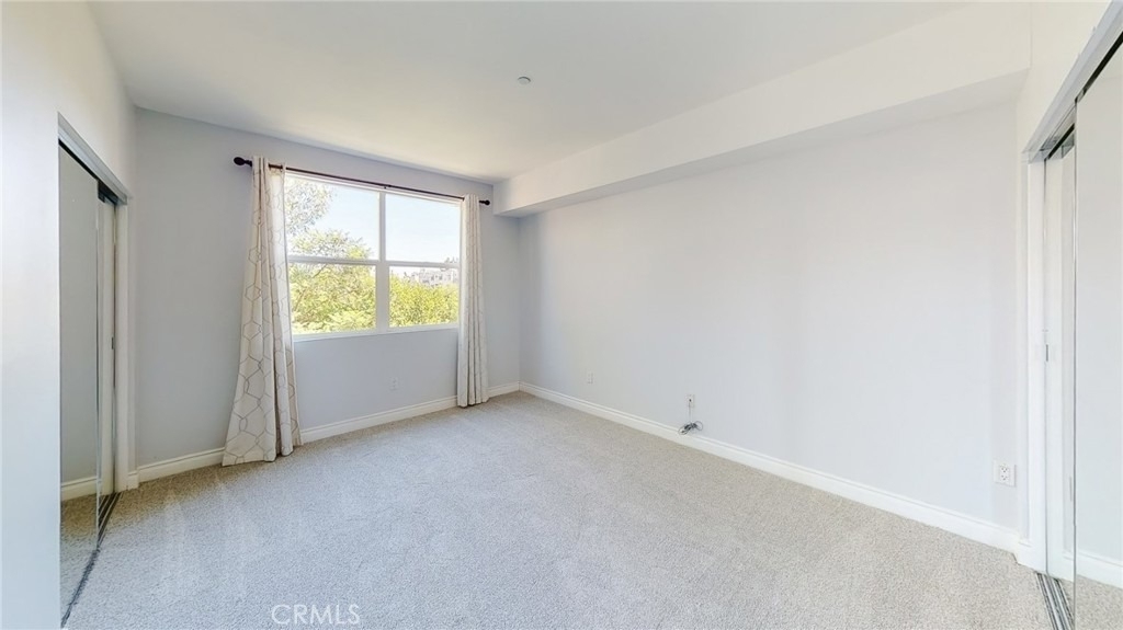 4424 Whitsett Avenue - Photo 34