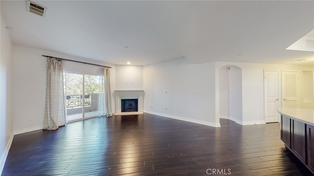 4424 Whitsett Avenue - Photo 7