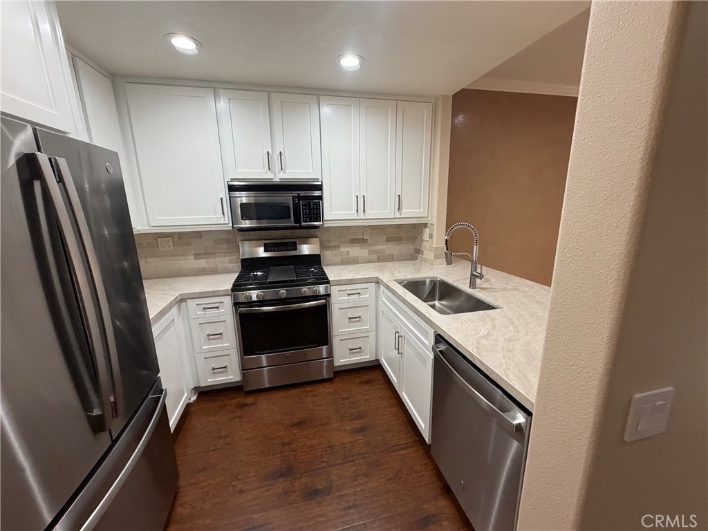 27 Tradewinds - Photo 6