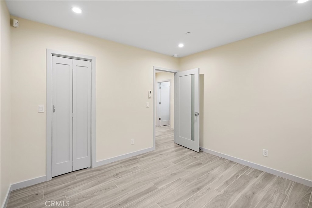 18748 Collins - Photo 31