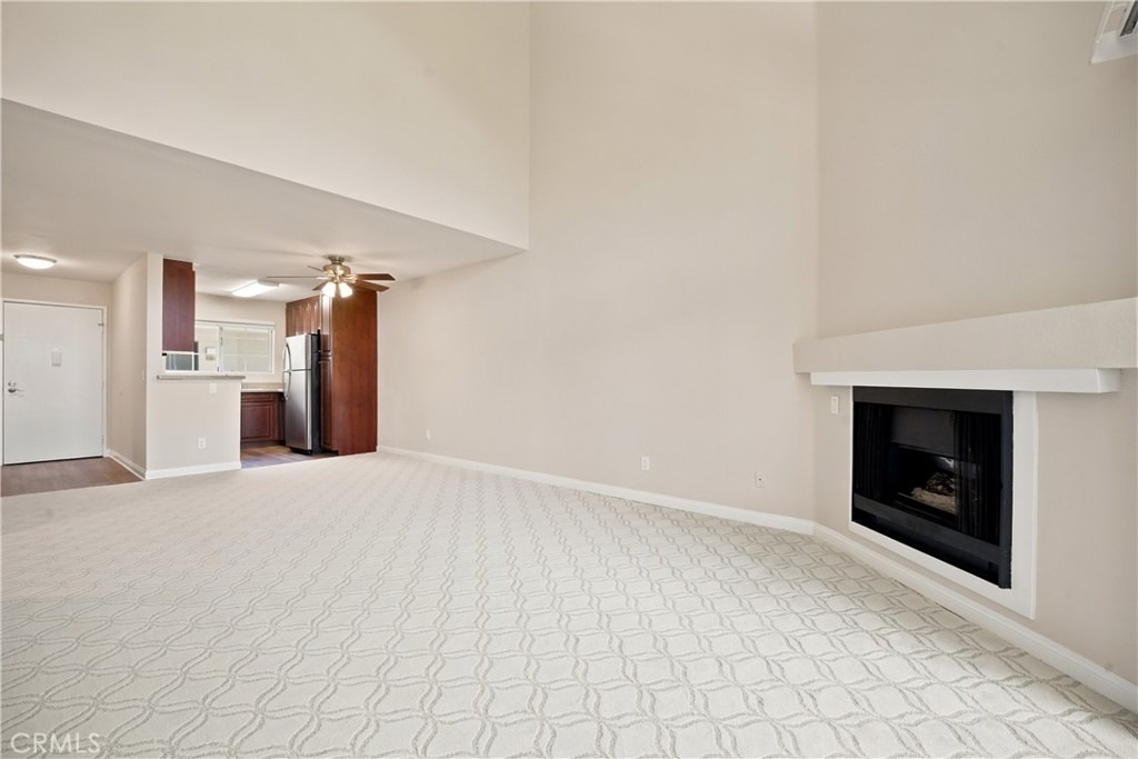 5540 Owensmouth - Photo 7