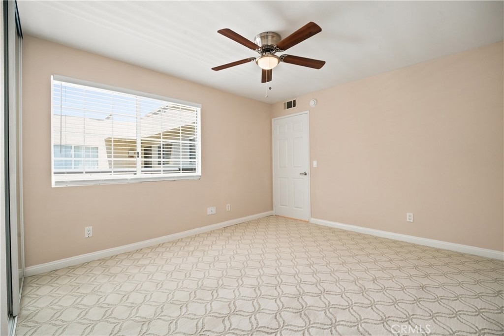 5540 Owensmouth - Photo 21