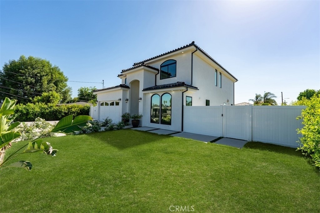 8065 Lloyd Avenue - Photo 22