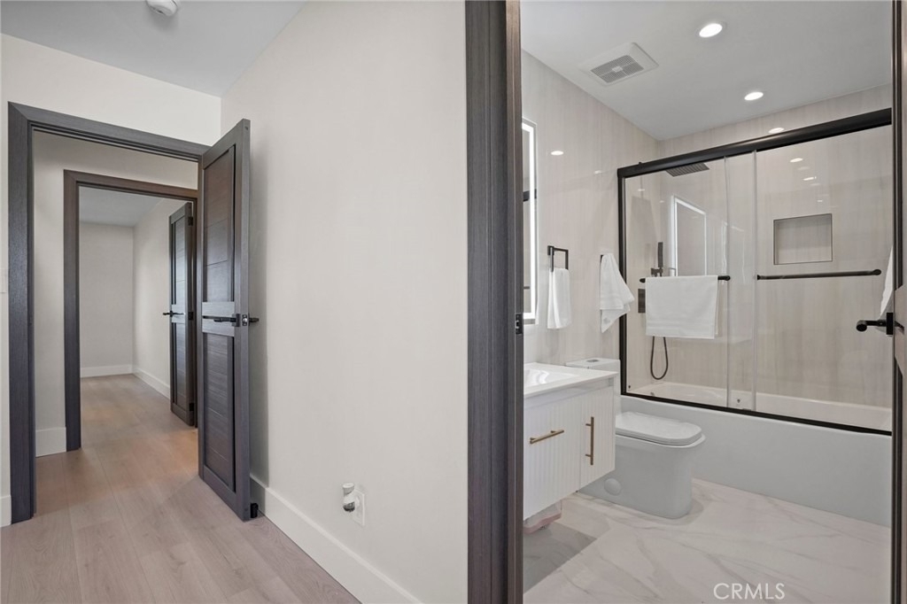 1239 N Reese Place - Photo 10