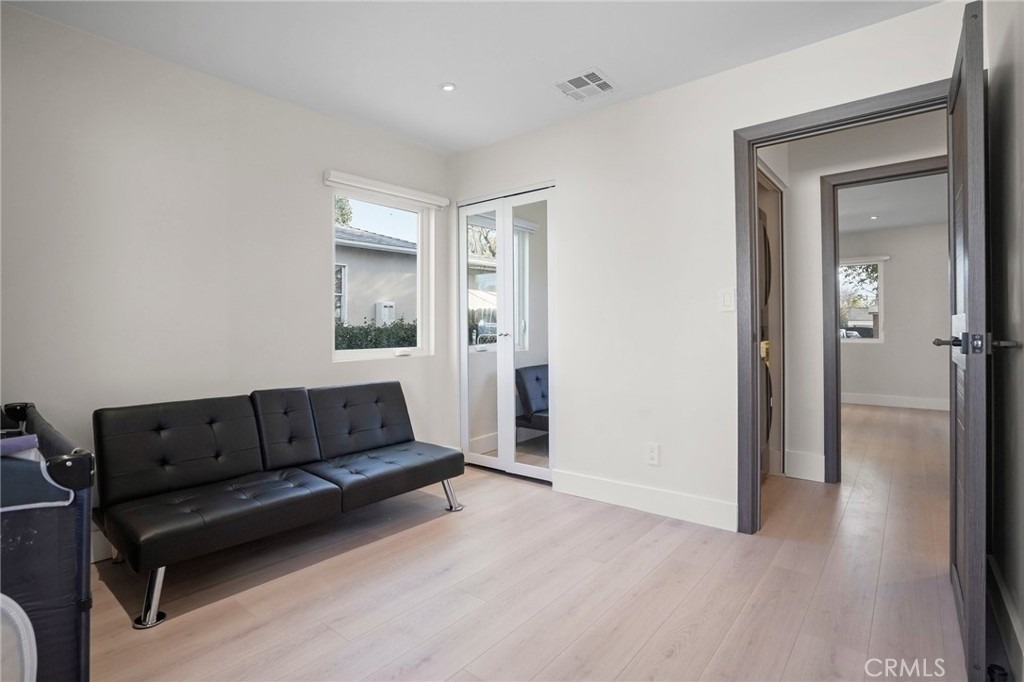 1239 N Reese Place - Photo 14