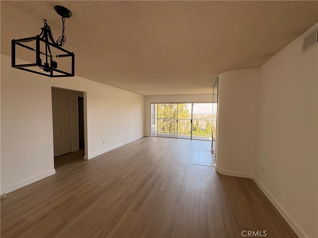 1418 Brett Place - Photo 5