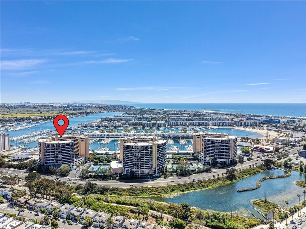 4337 Marina City Dr - Photo 37