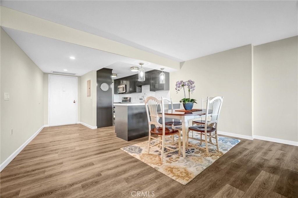 4337 Marina City Dr - Photo 8