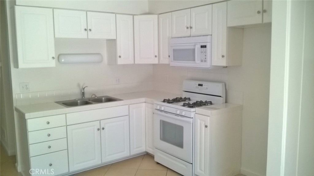 1777 Mitchell Avenue - Photo 0