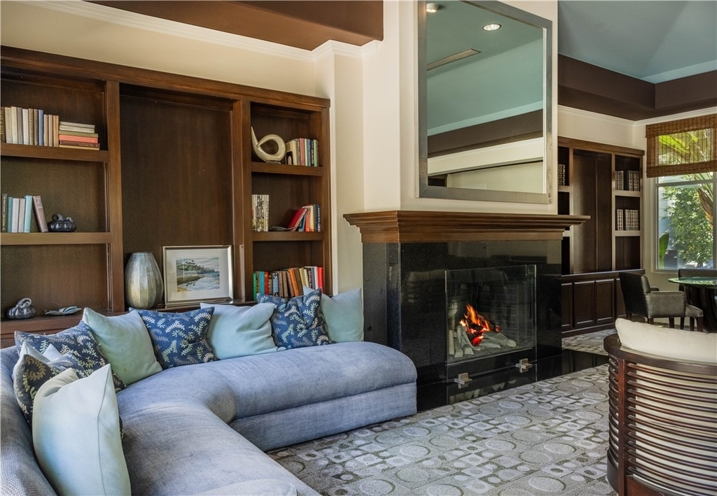 2233 Martin - Photo 16