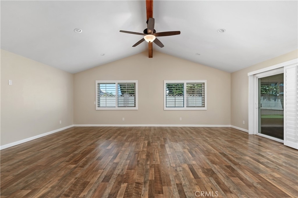 11792 Winton Street - Photo 3