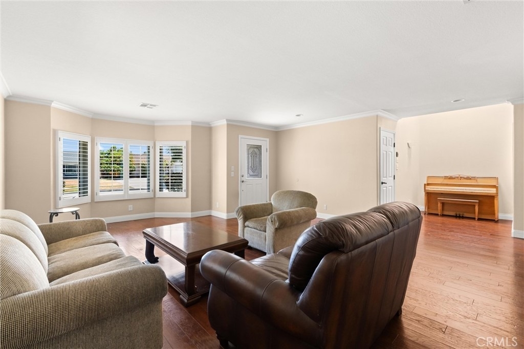 5081 Howard Avenue - Photo 9
