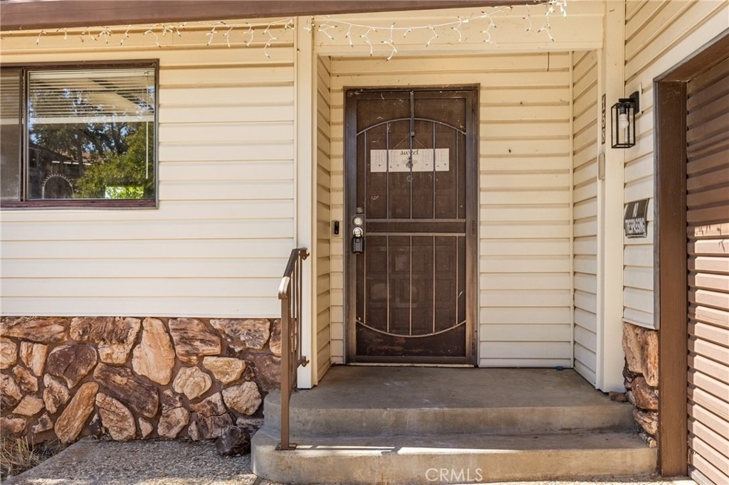 158 Apache Circle - Photo 4