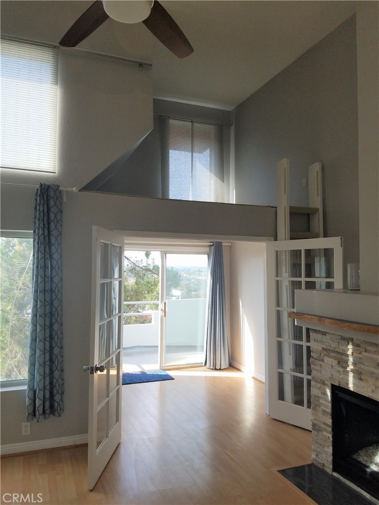 27677 Aquamarine - Photo 3
