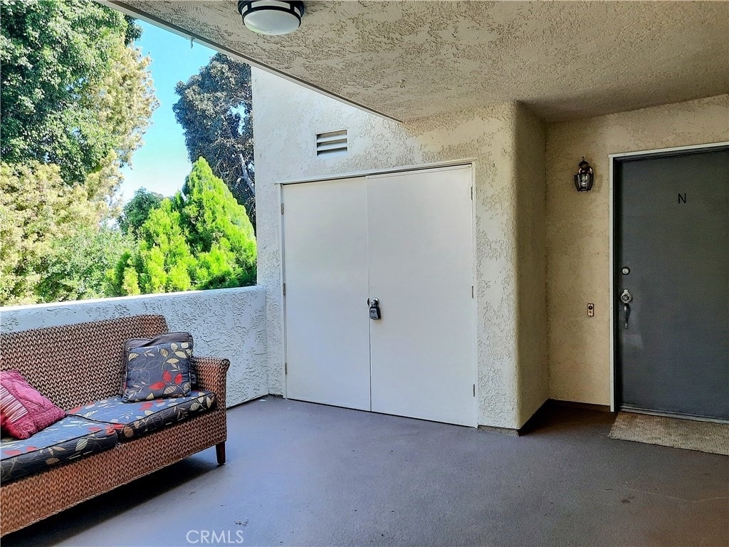 2233 Via Puerta - Photo 3
