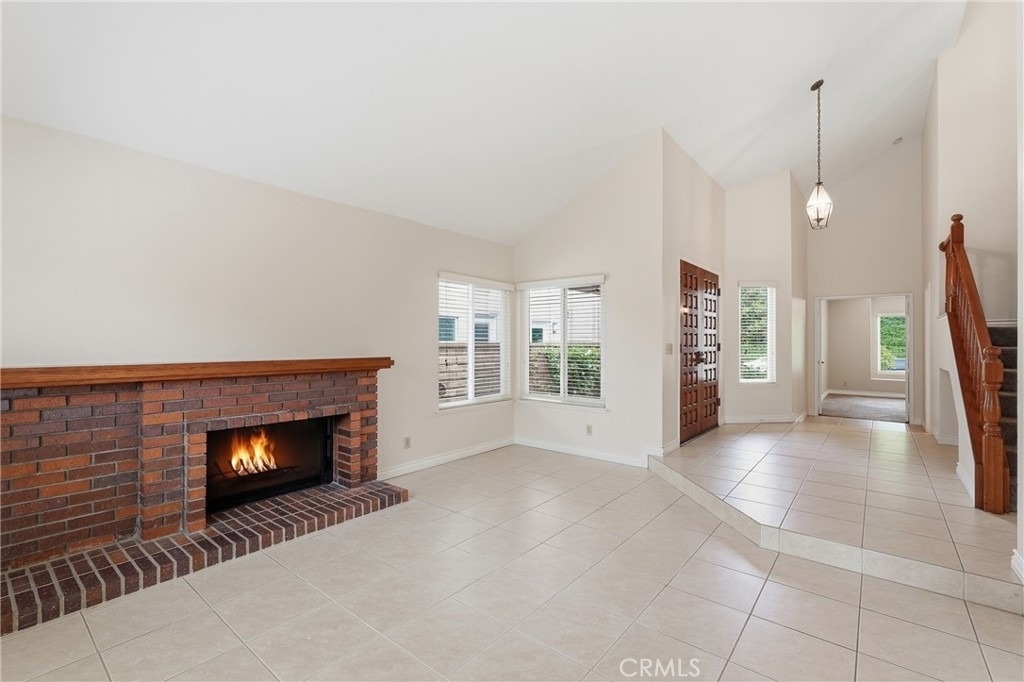 27371 Viana - Photo 2