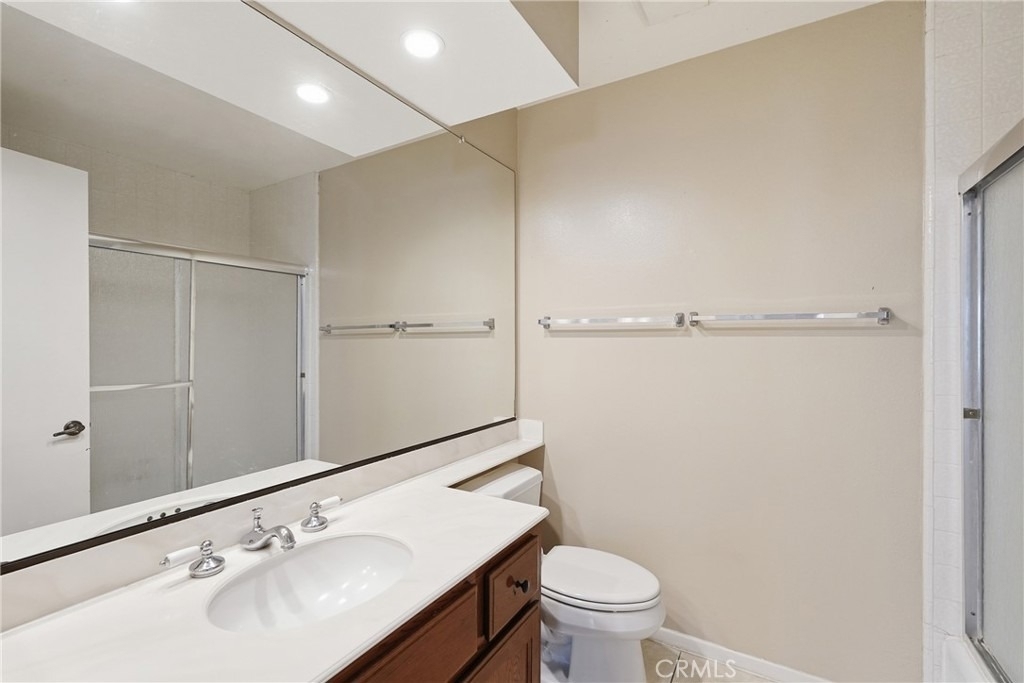 27371 Viana - Photo 15