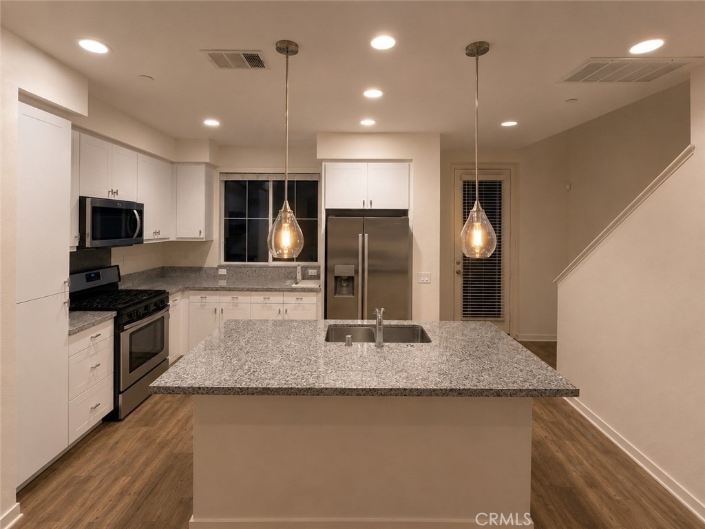2710 Valor - Photo 12