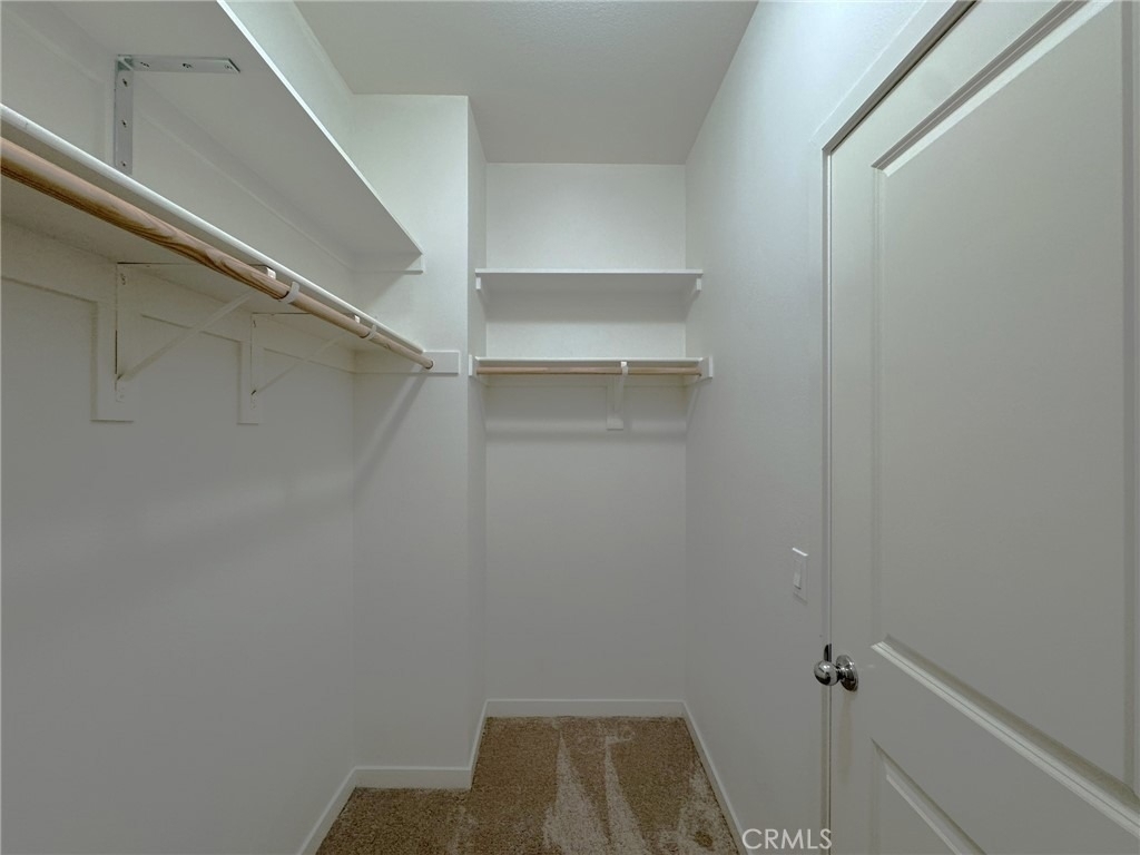 2710 Valor - Photo 35