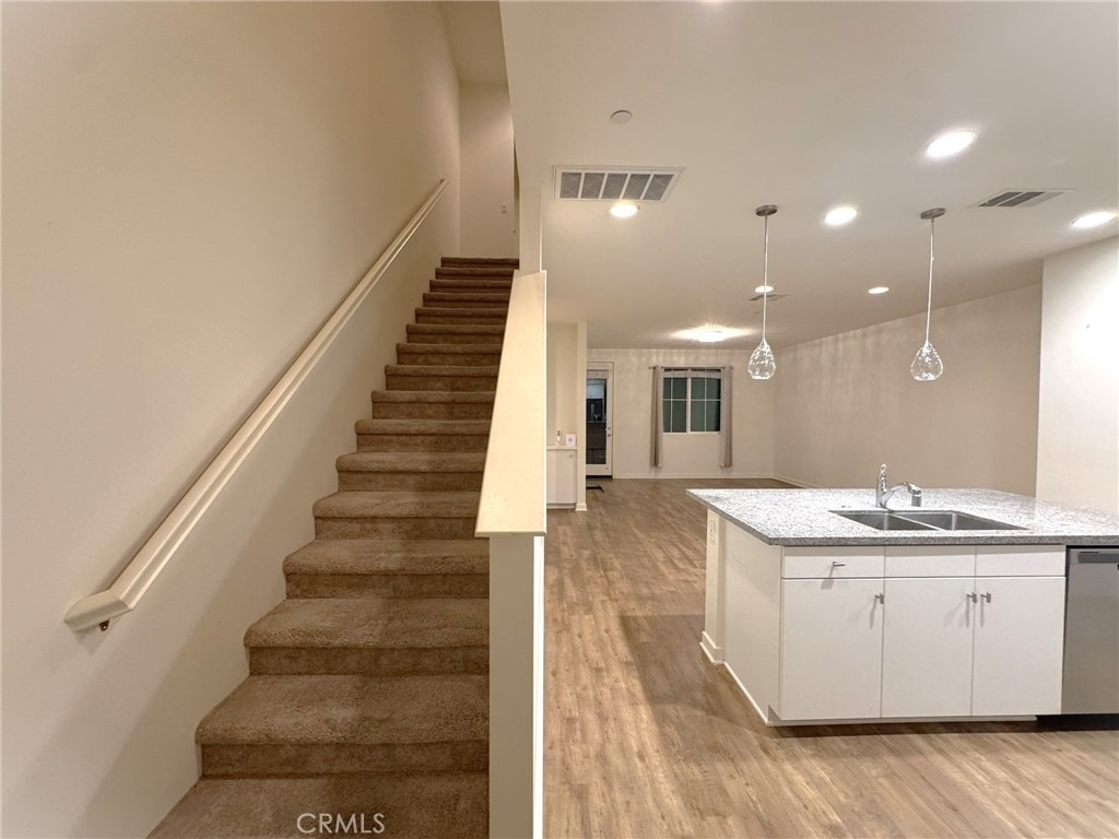 2710 Valor - Photo 23