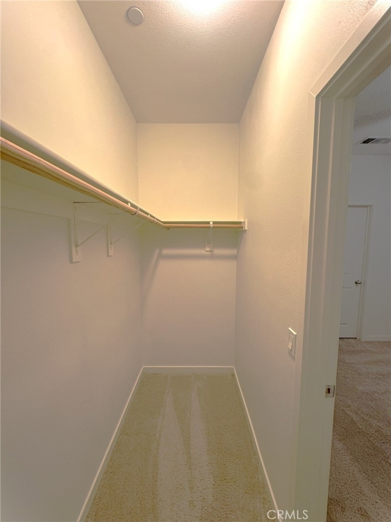 2710 Valor - Photo 44