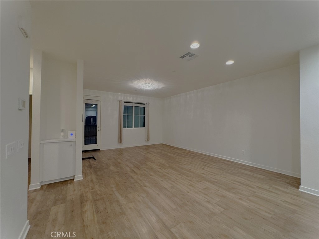 2710 Valor - Photo 16