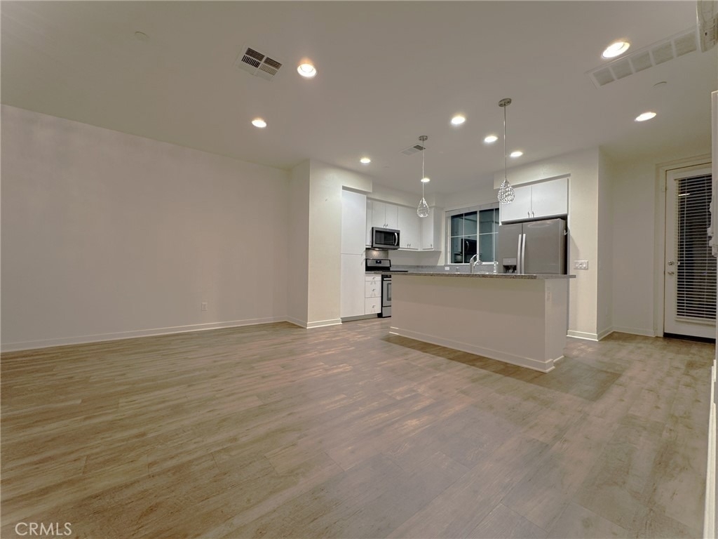 2710 Valor - Photo 13