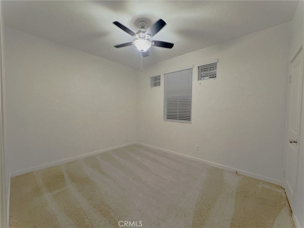 2710 Valor - Photo 39