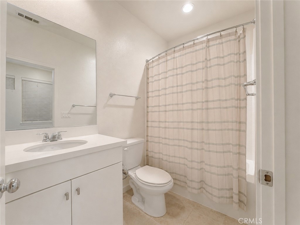 2710 Valor - Photo 43