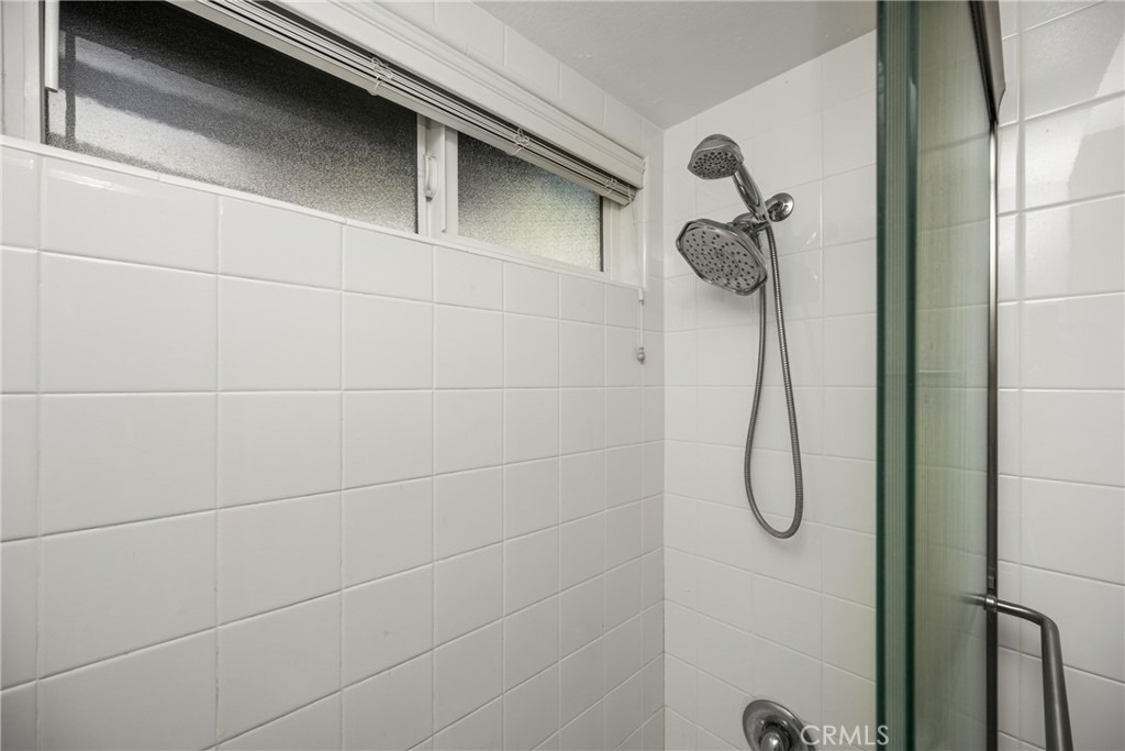 338 W Kelly - Photo 17