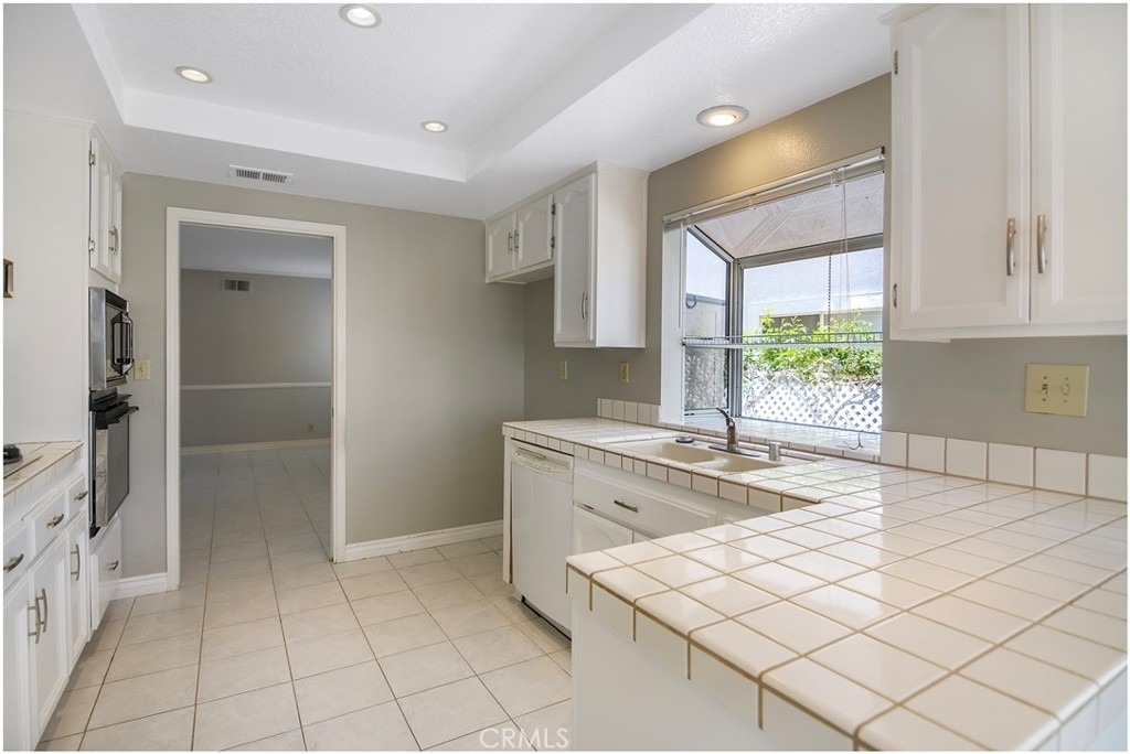 24241 Tama Lane - Photo 10