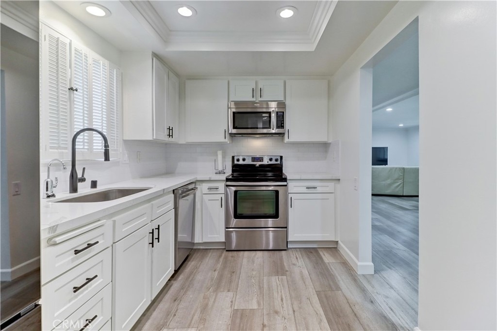 5515 Paseo Del Lago W 2g - Photo 0