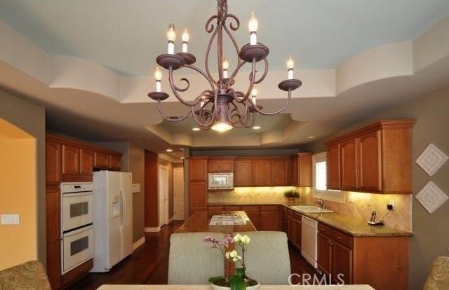 2310 Voorhees Avenue - Photo 7