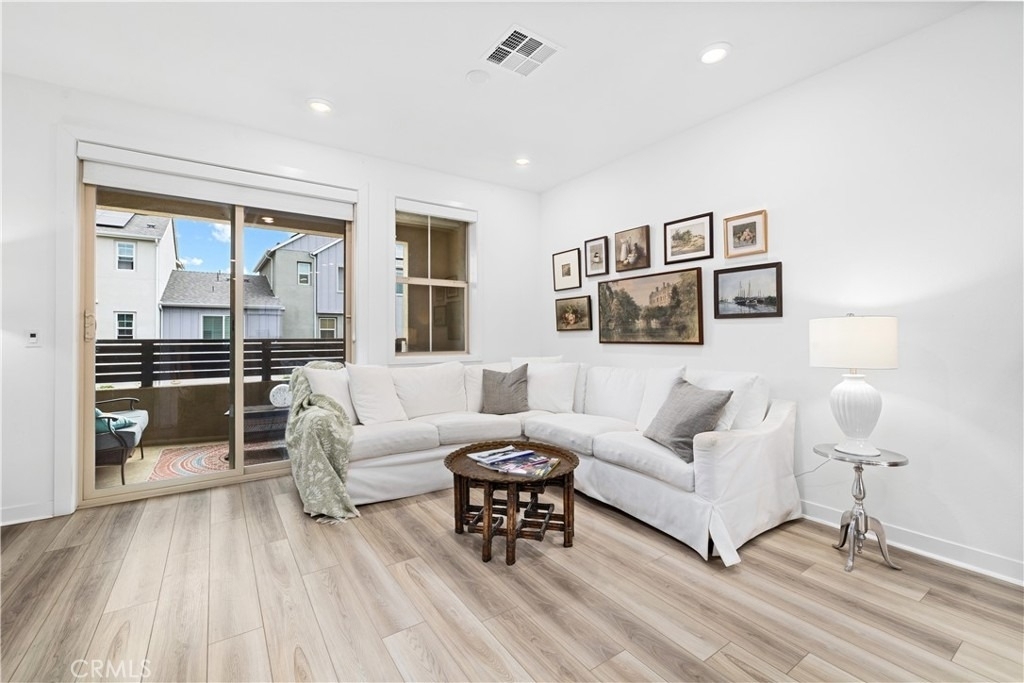192 Juniper - Photo 4