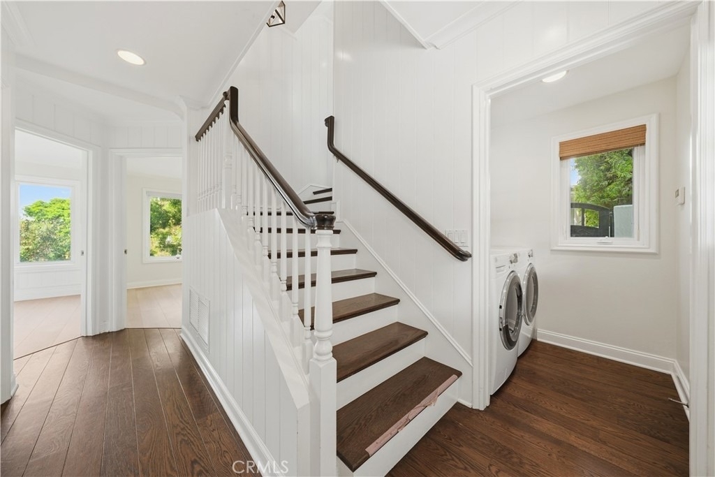 315 Goldenrod Avenue - Photo 3
