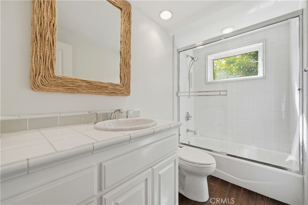 315 Goldenrod Avenue - Photo 5