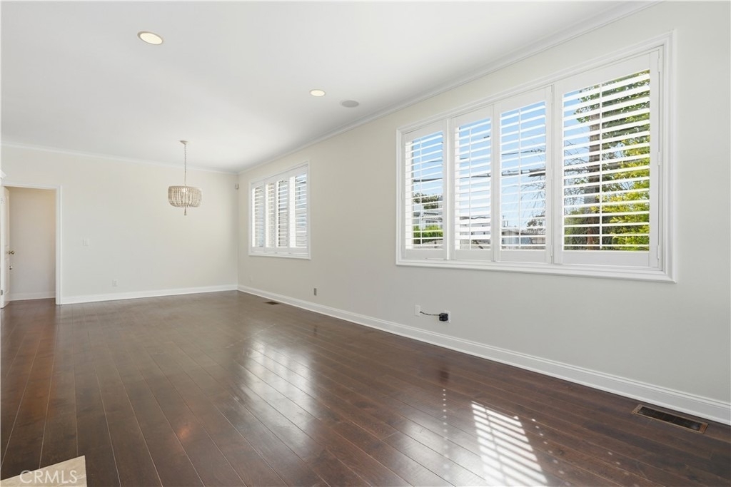 315 Goldenrod Avenue - Photo 10