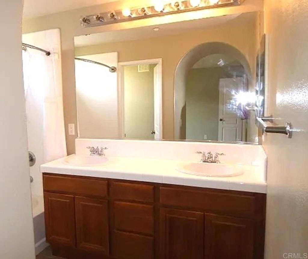 472 Almond Road - Photo 6