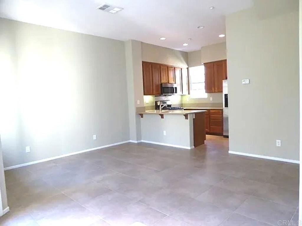 472 Almond Road - Photo 1