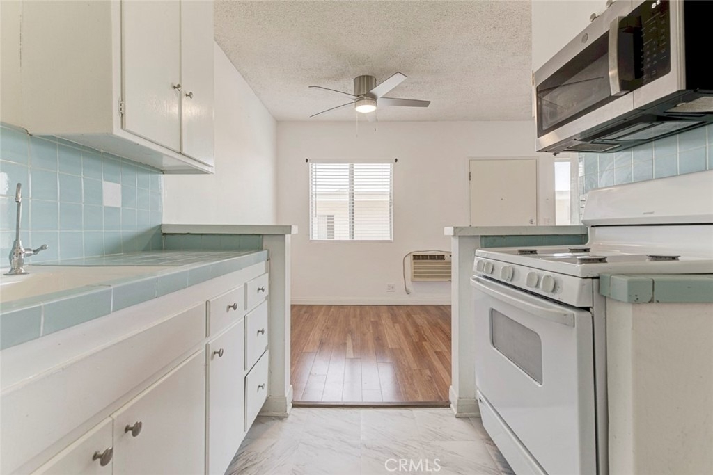 1835 N Alexandria Boulevard - Photo 14