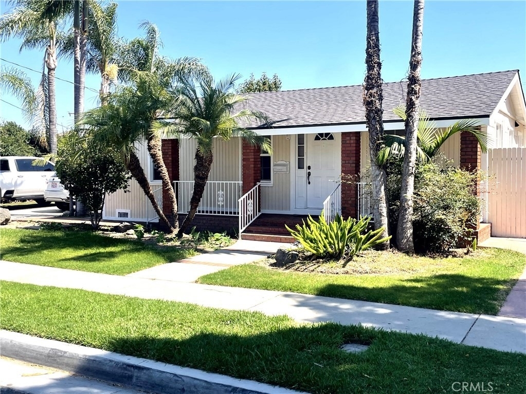 9488 Foster - Photo 1