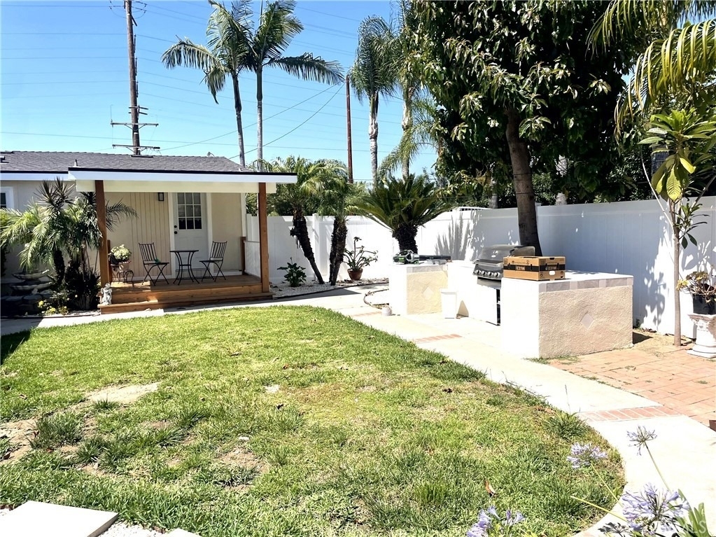 9488 Foster - Photo 31