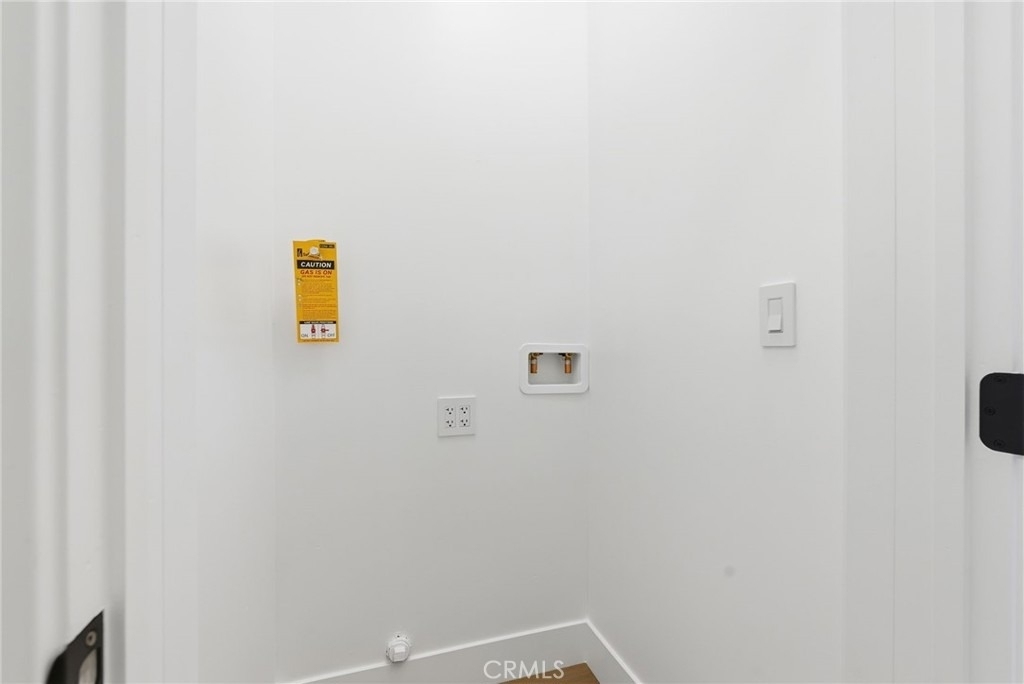 3126 Blanchard Street - Photo 6