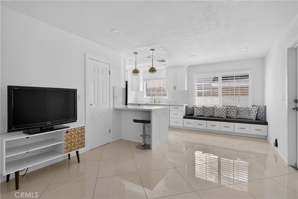 4641 Newman - Photo 16