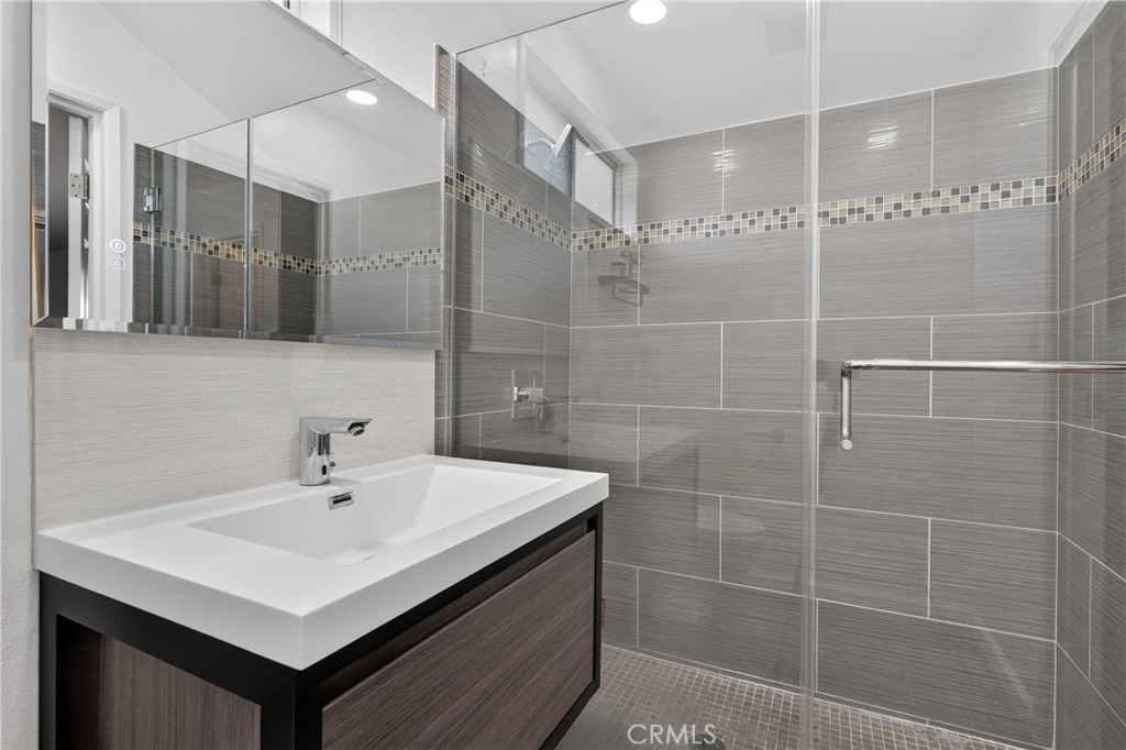 4641 Newman - Photo 36