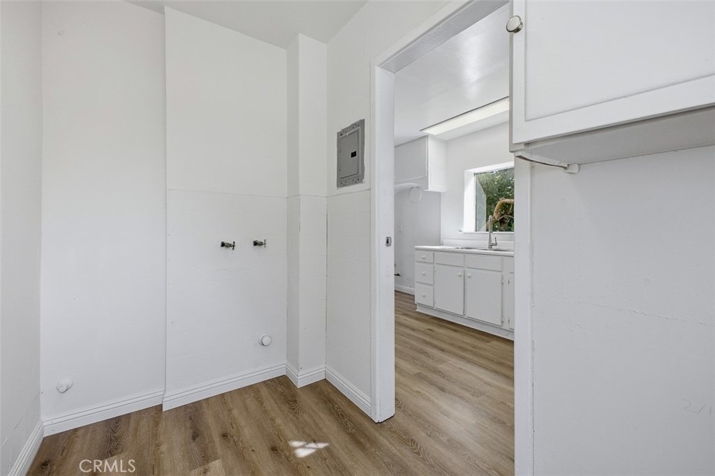 209 1/2 N Monterey - Photo 15